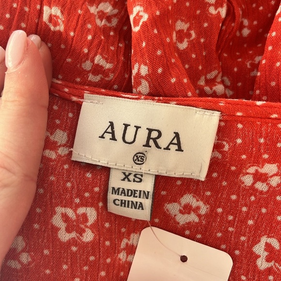 Adorable floral romper! Aura, size xs - Picture 3 of 3